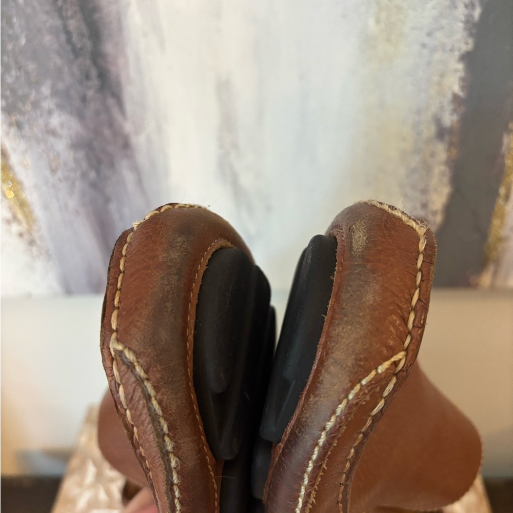 Mercanti Fiorentini | Tan Leather Slip-On Loafers - Picture 11 of 11